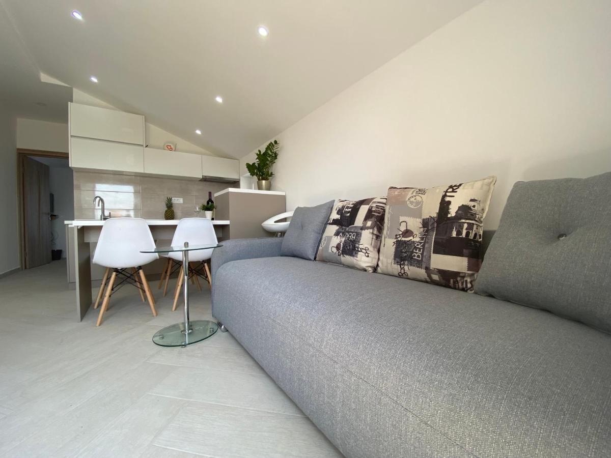 Mavalux Apartments Τίβατ Εξωτερικό φωτογραφία