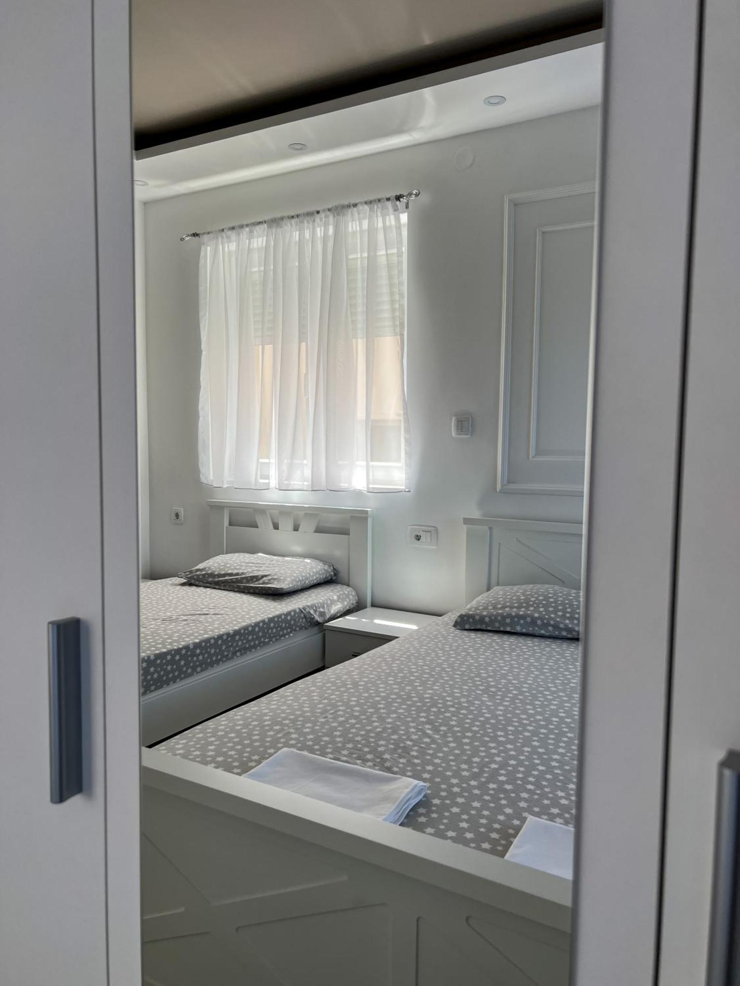 Mavalux Apartments Τίβατ Εξωτερικό φωτογραφία