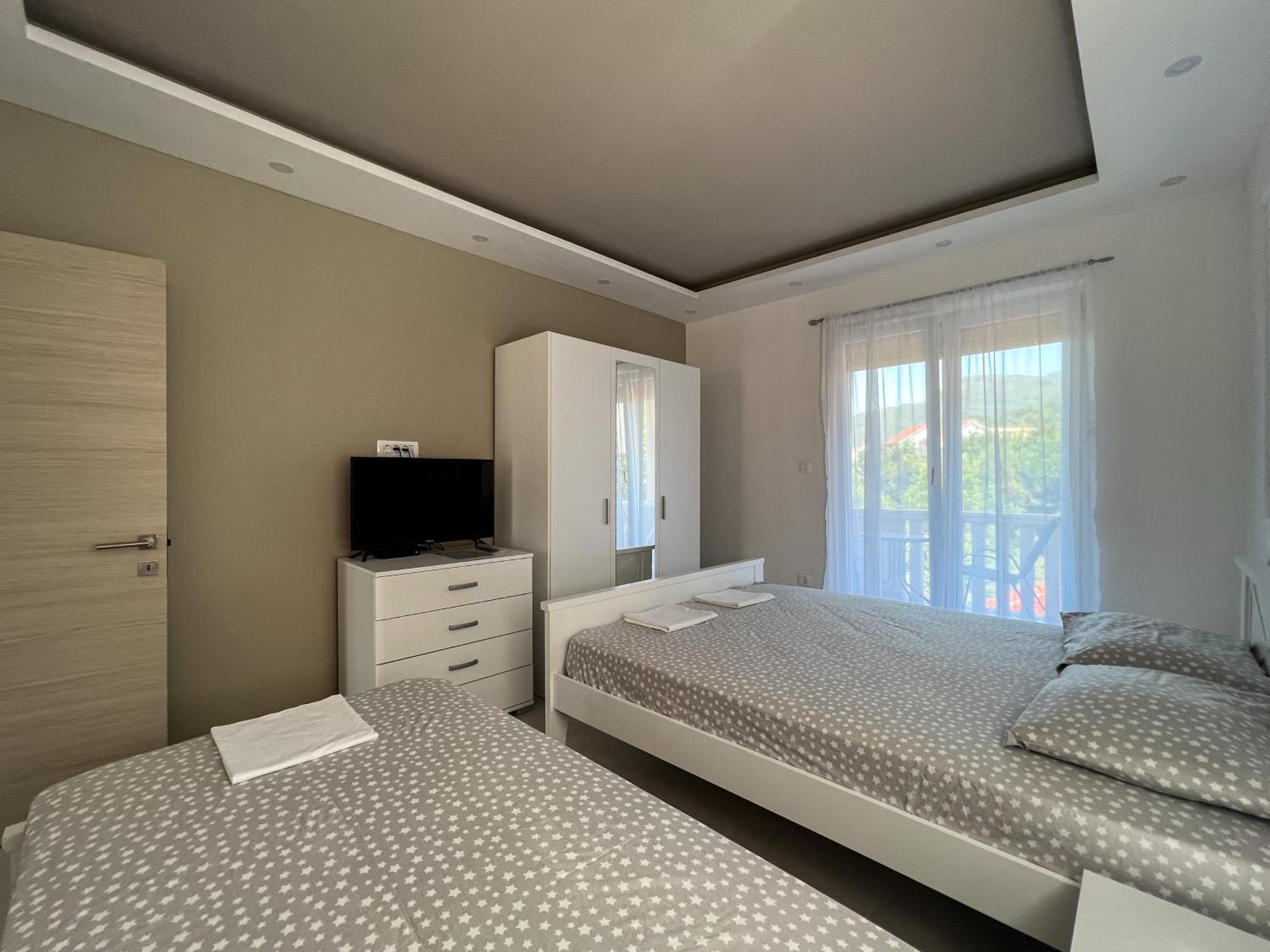 Mavalux Apartments Τίβατ Εξωτερικό φωτογραφία