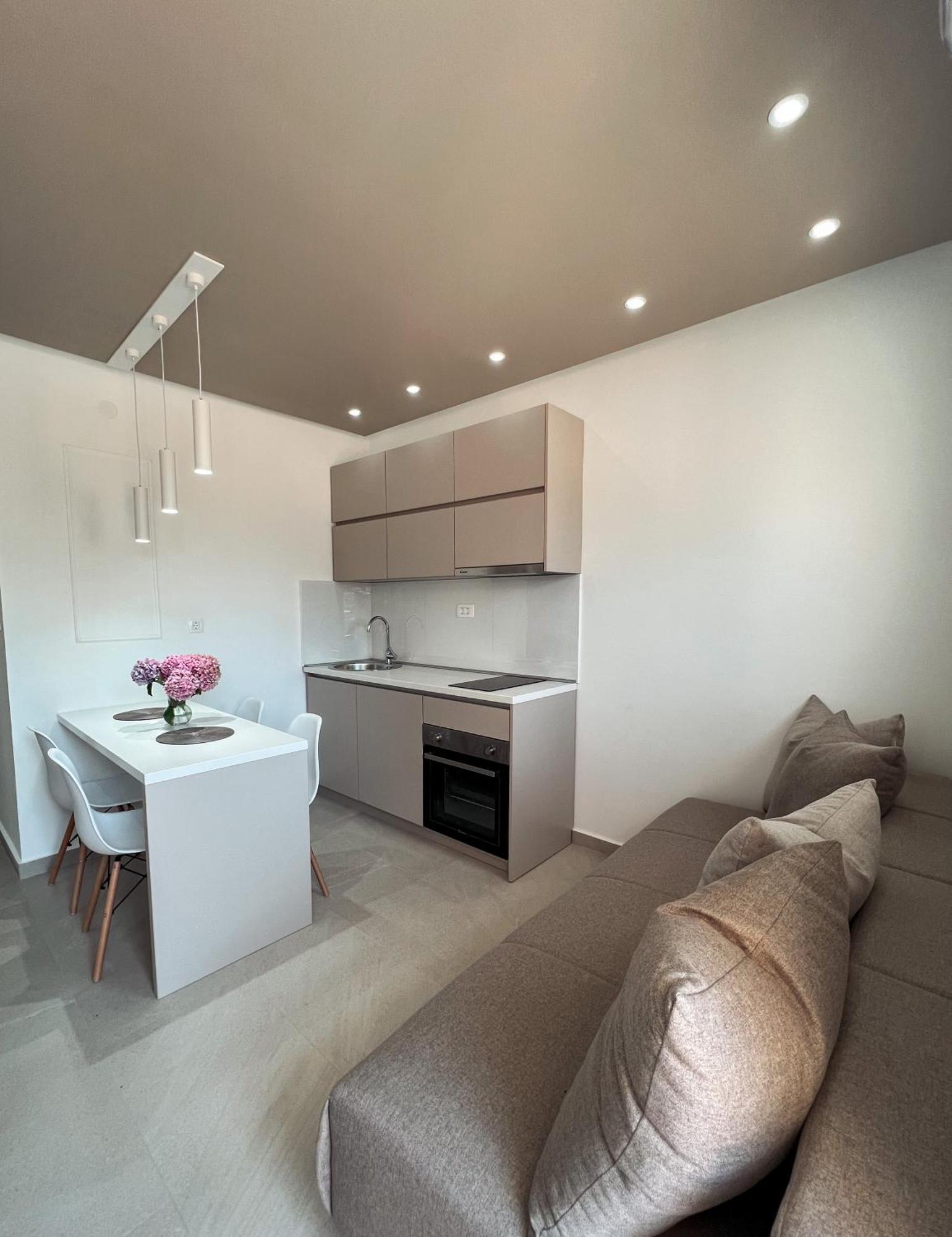 Mavalux Apartments Τίβατ Εξωτερικό φωτογραφία